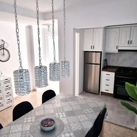 דירה Miro Im Zentrum קלפה